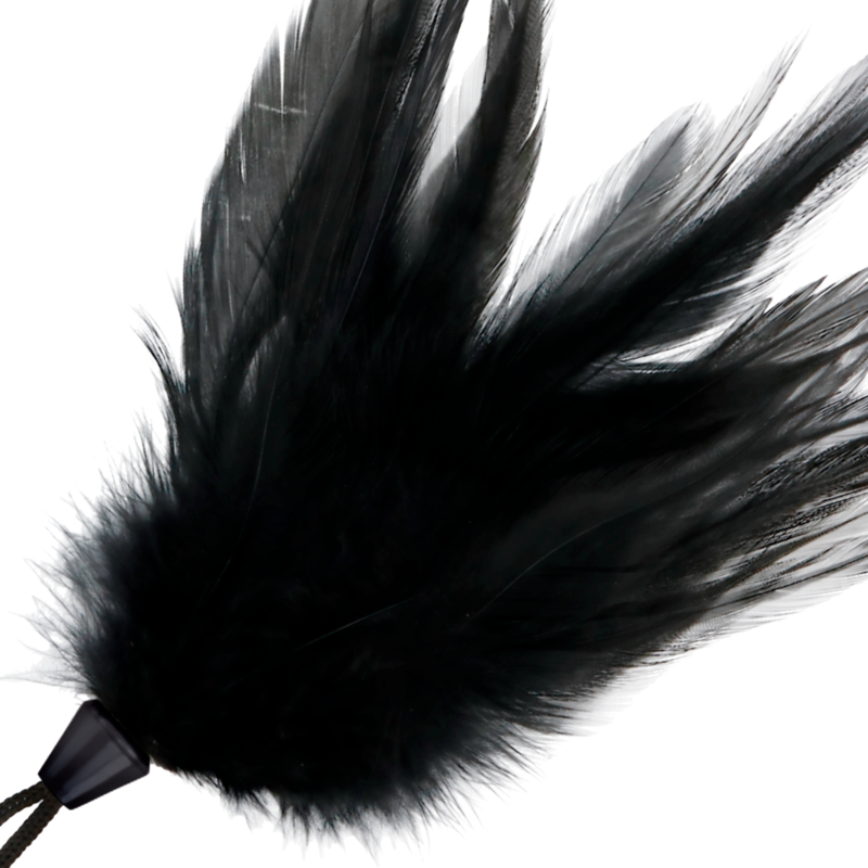 plume stimulante noir darkness 17cm