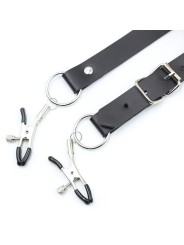 ohmama fetish - pinces clitoris avec sangles de jambes