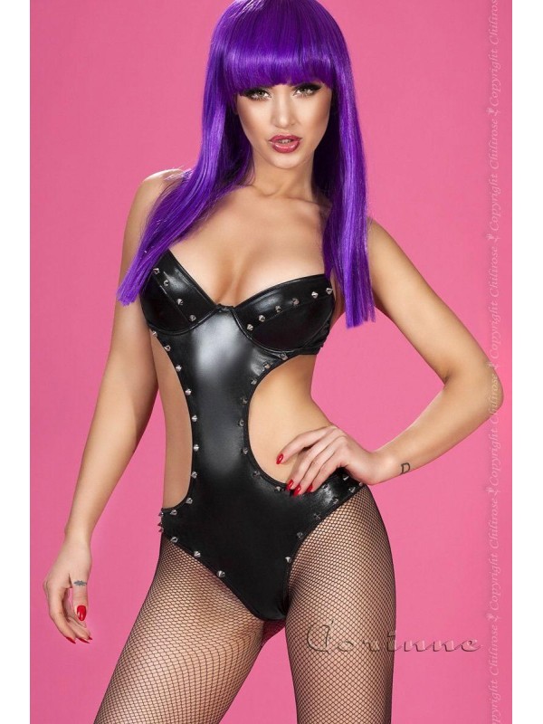 Body en tissu brillant avec clous.